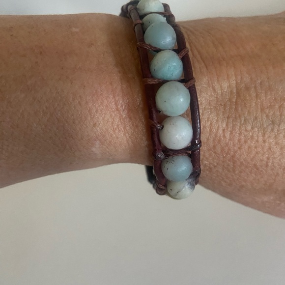 Hand crafted leather and  Amazonite bracelet - Picture 3 of 4
